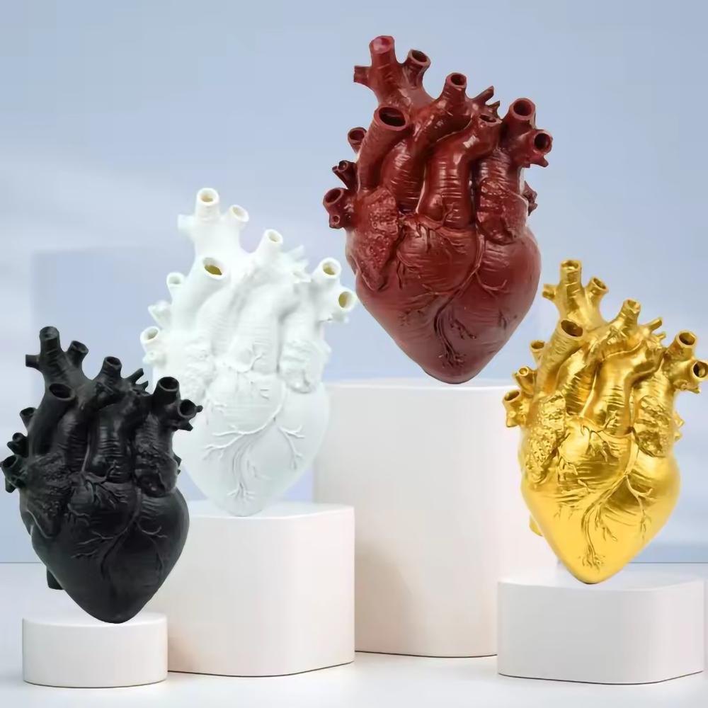 Creative Heart-Shaped Heart Vase Vases For Flowers Sculpture Customized Vase Heart-Shaped Art Resin Vase Desktop Home Decoration