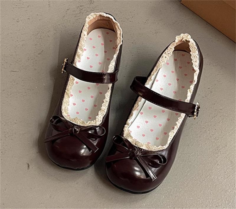 

Сладкие туфли Мэри Джейн с бантом, женские новые на толстом каблуке, jk с юбкой, маленькие кожаные туфли 39 коричневый