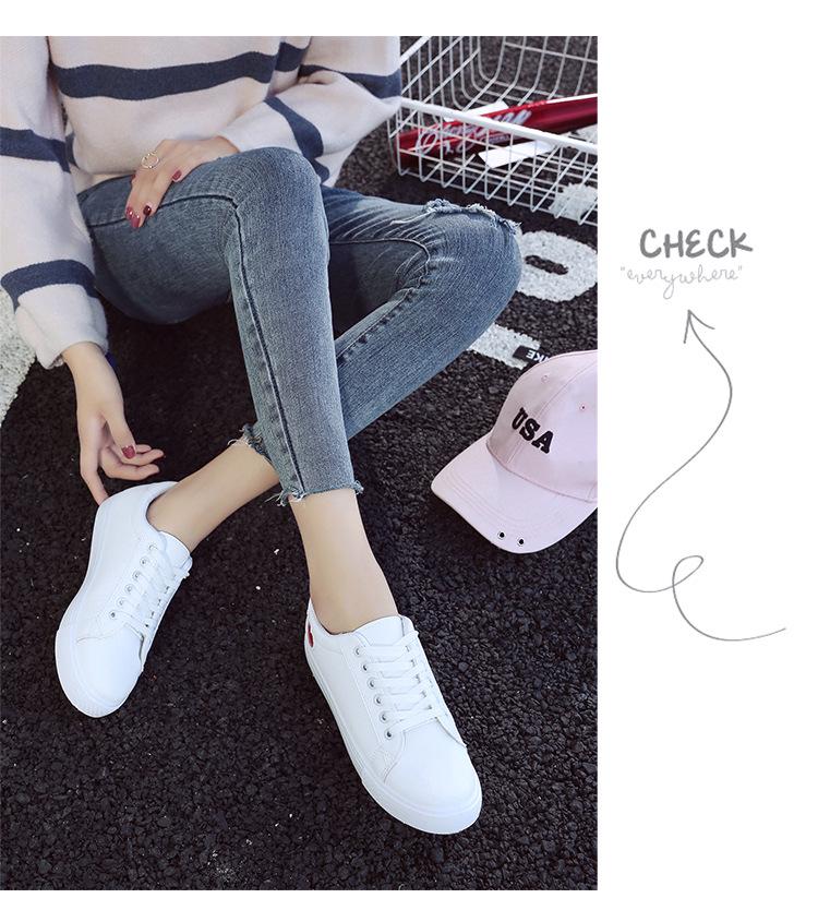 2025 Spring/Autumn Women's White Leather Fashion Sneakers: Versatile Flat Shoes