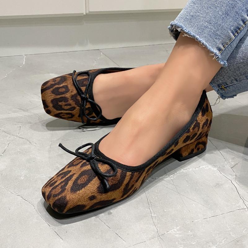 Mode 2025 Neue Designer Vintage Leopard Damen Mary Jane Schuhe Mode Flach Slipper Elegant Niedriger Absatz Damenschuhe