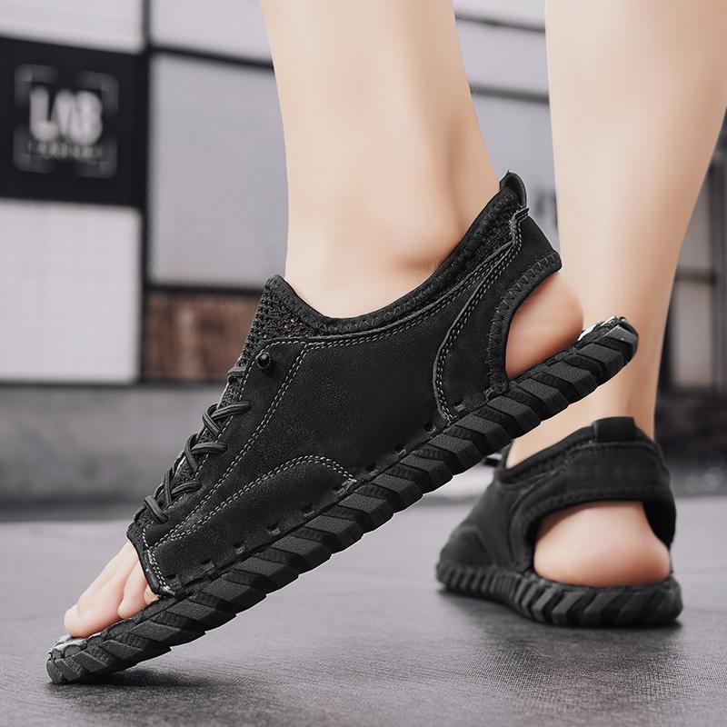 Summer Flat Designer Peep Toe Sandal Outdoor Men Anti Slip Casual Leather Beach Shoe Breathable Half Drag Hand-stitching Slipper