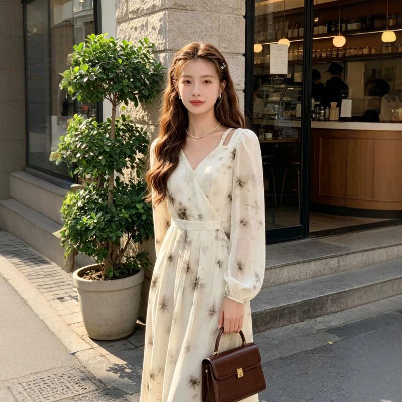 French Spring and Summer New Printing Mori High Waist Thin Romantic Long Sleeve Long Dress Niche Design
