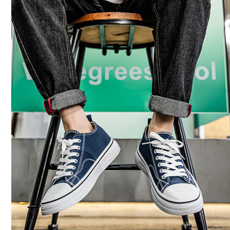 Buty płócienne Męskie letnie buty oddychające Uniwersalne buty studenckie Klasyczne buty materiałowe Sportowe buty codzienne z materiału Lekkie buty z miękką podeszwą