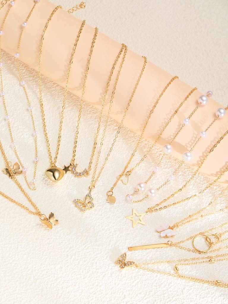 11 Pcs Women's Zircon Necklace Set Gold Color Fashion Love Heart Butterfly Pendant Hypoallergenic Neck Chain Boho Jewelry Gifts