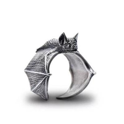 1 Piece Women and Men Vintage Animal Bat Open Adjustable Ring Halloween Personality Wing Ring
