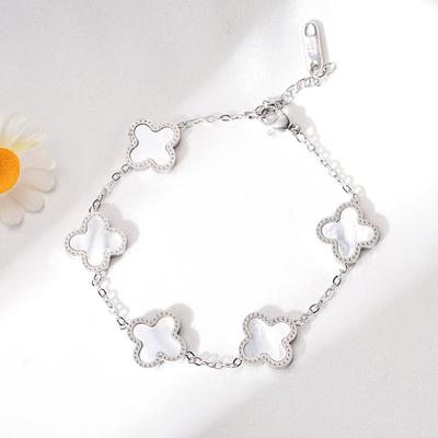 Modisches Charm Premium Titanstahl Klee Armband