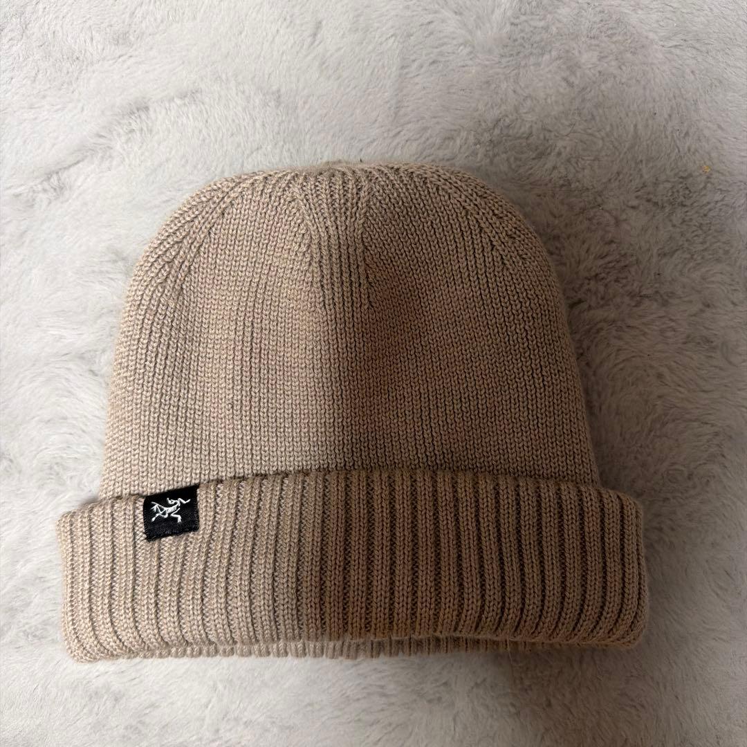 Used ARC TERYX MALLOW TOQUE knit hat 58cm
