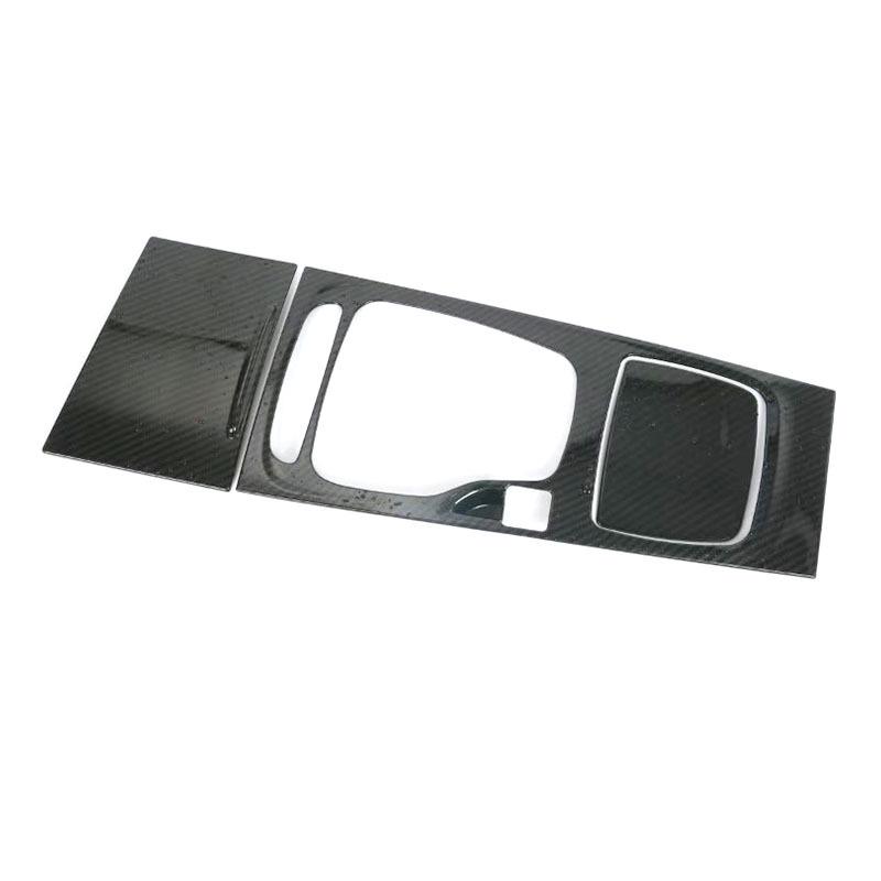 Suitable for 2017 Buick Regal interior parts like armrests, door handles, gear shift panels, and steering wheel trim.
