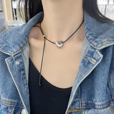 Korean Vintage Metal Heart Leather Necklace for Women - Versatile, Trendy Choker Chain