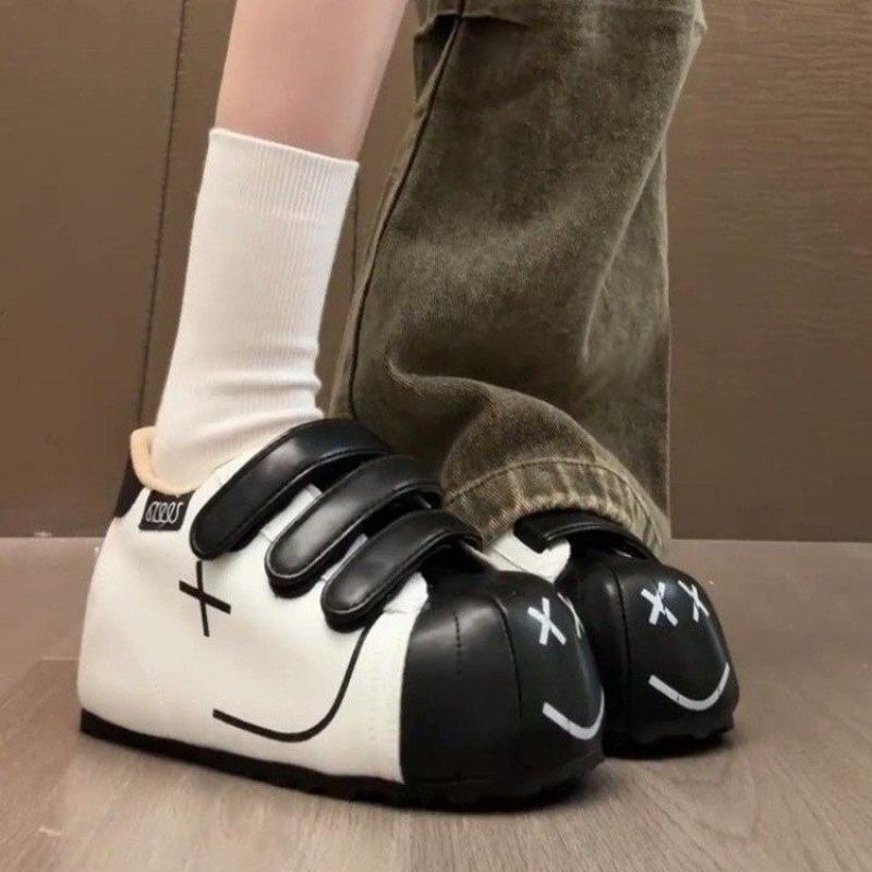 Best-selling Bread Single Shoes, Versatile Velcro Casual Sports Shoes for Women