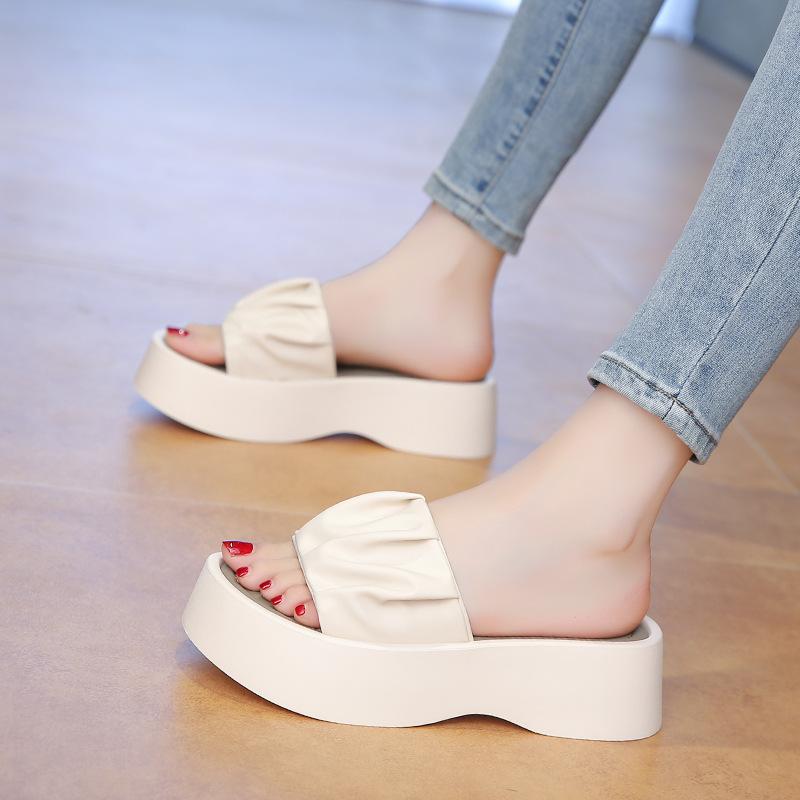Soft-soled Slippers Women's Summer Outer Wear 2025 New Comfortable One-word Versatile Casual Pregnant Women Cool Slippers