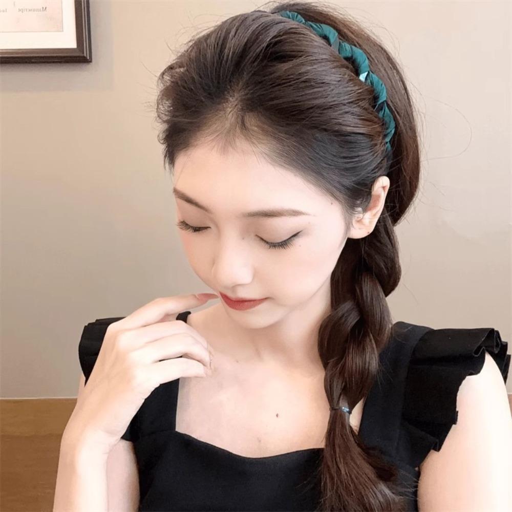 Leopard Pattern Hair Hoops U Shape Headwear Fashion Plush Teethed Hairband  for Women