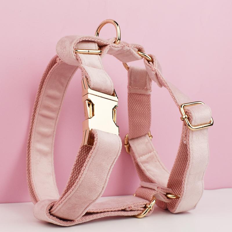 Pale Pink Velvet Dog Collar And Leash Set For Dogs Custom Engraved Nameplate Pet Supplies Dog Leash Velvet36