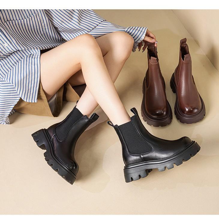 Thick-soled leather Martin boots women's 2025 autumn and winter new small height-increasing short boots velvet cigarette boots fashion single boots