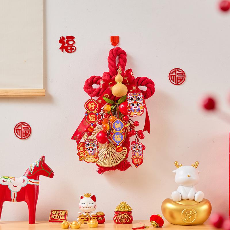 Spring Festival New Year's Day Decoration Swastika Knot Pendant New Entry Door Handle Living Room Decoration Atmosphere New Year Pendant