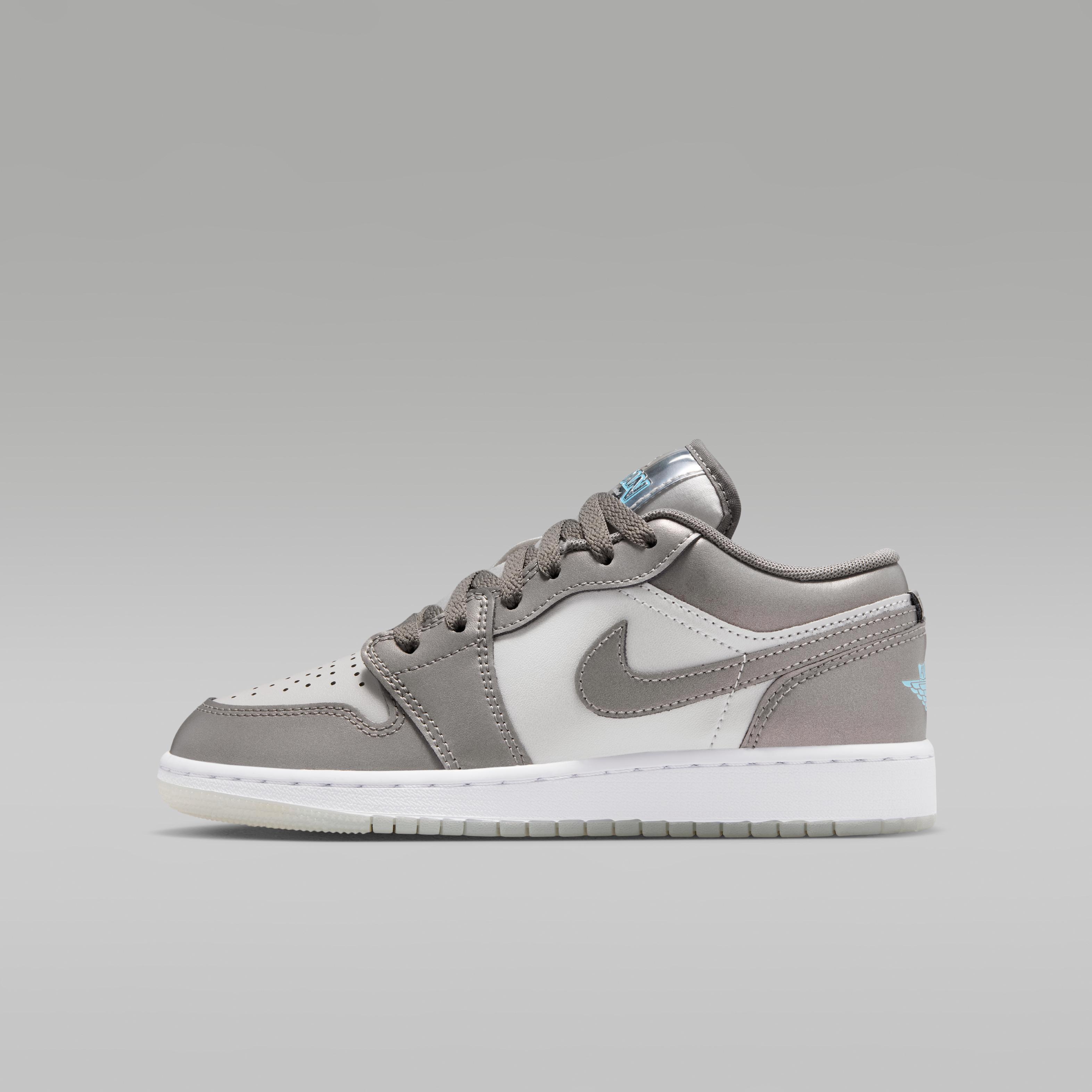 

Jordan 1 Low SE Inspired by the Greatest (GS) 35.5