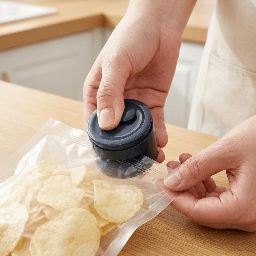 2 in 1 Food Packaging Sealer Portable Handheld Sealer Magnetic Bag Sealer Food Packaging