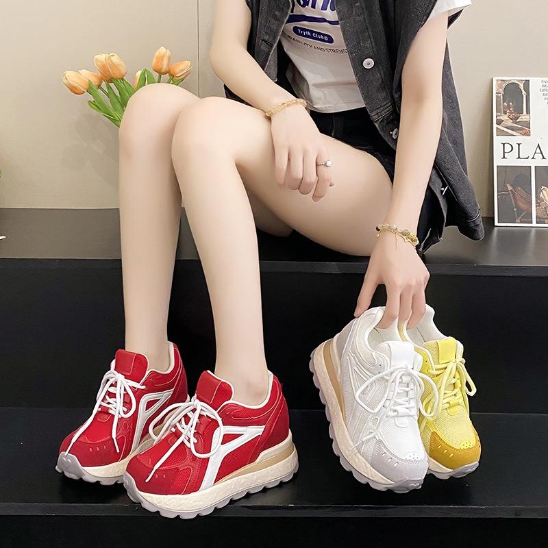 Cowhide Version of the New Platform Women's Shoes, Spring and Autumn Heightening Sports Versatile White Shoes