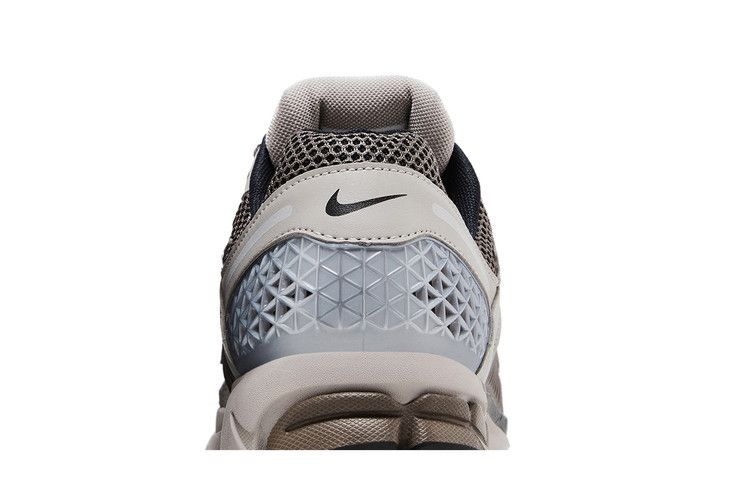 Nike Zoom Vomero 5 College Grey Cave Stone