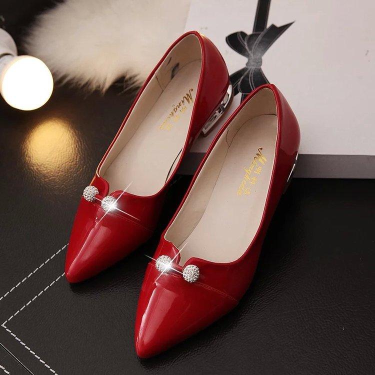 Spring New Fashion Point Set Foot Thick Sole Fashion Casual Large Size Women's Shallow Mouth Women's Single Shoes