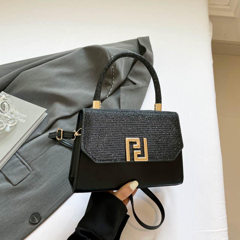 

New versatile women s bag fashion casual handbag to work commuter bag ins small square bag messenger bag