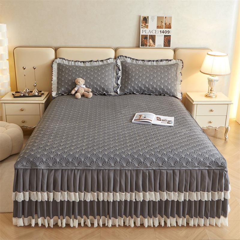 Luxury Super Soft Thick Cotton Bedding Bed Skirt Princess Lace Embroidery Quilted Bedspread Anti-slip Bed Cover No Pillowcase