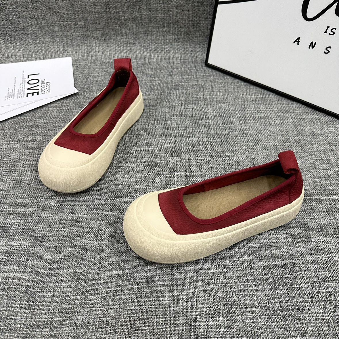 

МОДНЕ ВЗУТТЯ Чоловічі дихаючі спортивні кросівки Спортивне взуття для бігу Відкритий жіночий теніс Тренажер для тренажерного залу 40 бордовий