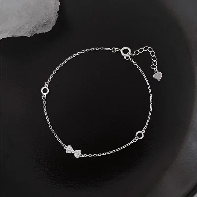 Elegant Summer Mini Bow Bracelet: Chic, High-End, Niche Design for Women