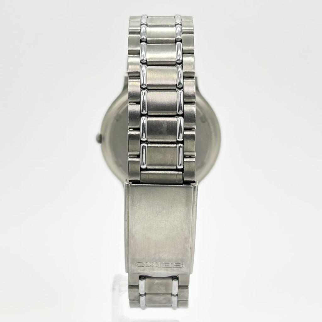 [USED] SEIKO TITANIUM SOLAR solar-powered watch