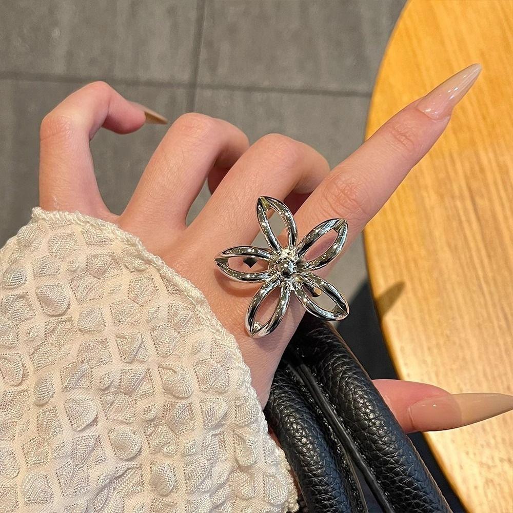 Exaggerated Open Ring Open Adjustable Women Ring Creative Hollow Flower Ring Special Occasion