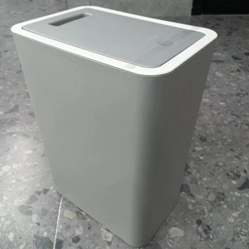 Bathroom Trash Can 10L Small Garbage Can with Press Top Lid for Toilet Bedroom Living Room Plastic Wastebasket with Pop-up Lid