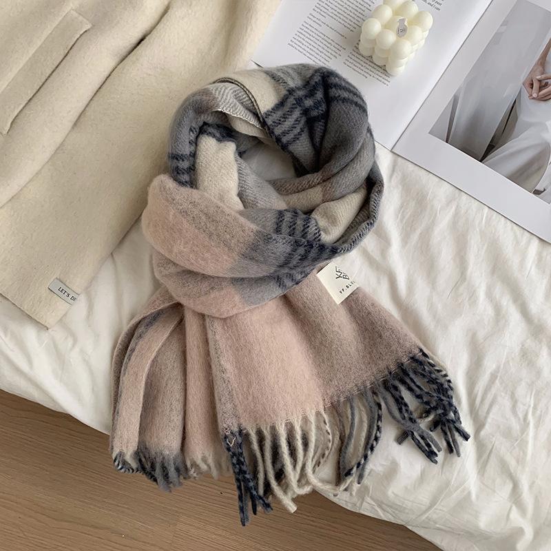 High End Retro Imitation Cashmere Scarf for Women Winter New Color Matching Thickened Student Warm and Cold Proof Scarf