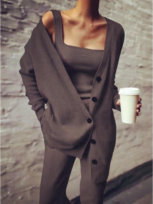 2023 Women's Long-Sleeve Solid Color Knitted Three-Piece Suit