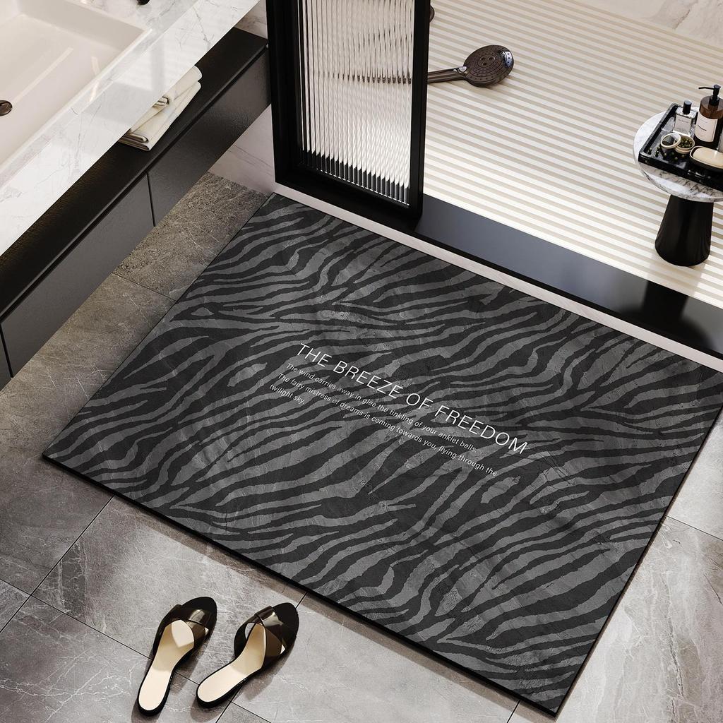 Luxury Diatomaceous Earth Bathroom Floor Mat: Absorbent, Quick-Drying, Dirt-Resistant, Non-Slip
