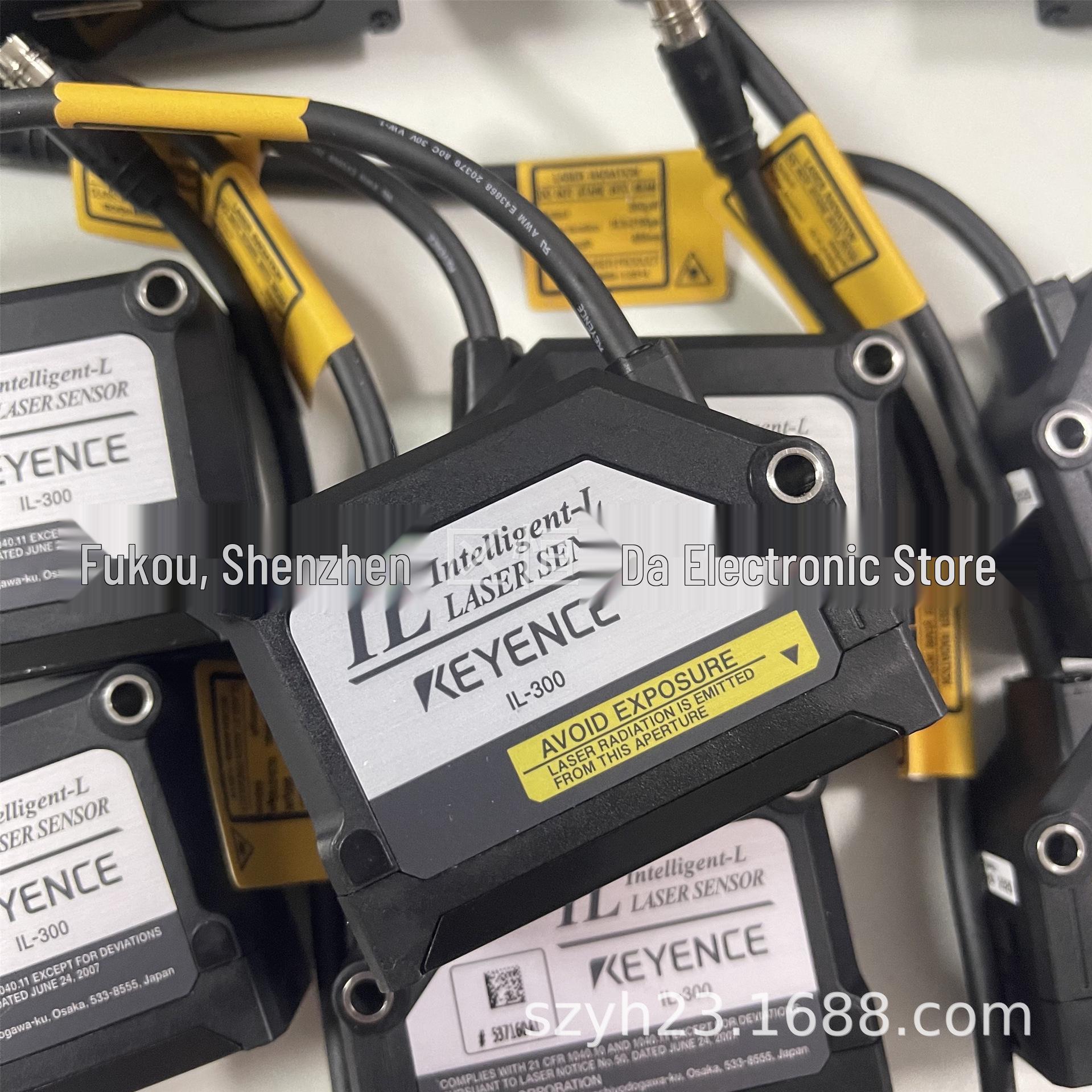 

IL Series Laser Displacement Sensors: IL-2000, IL-300, IL-600, IL-030, IL-065, IL-100 IL-300