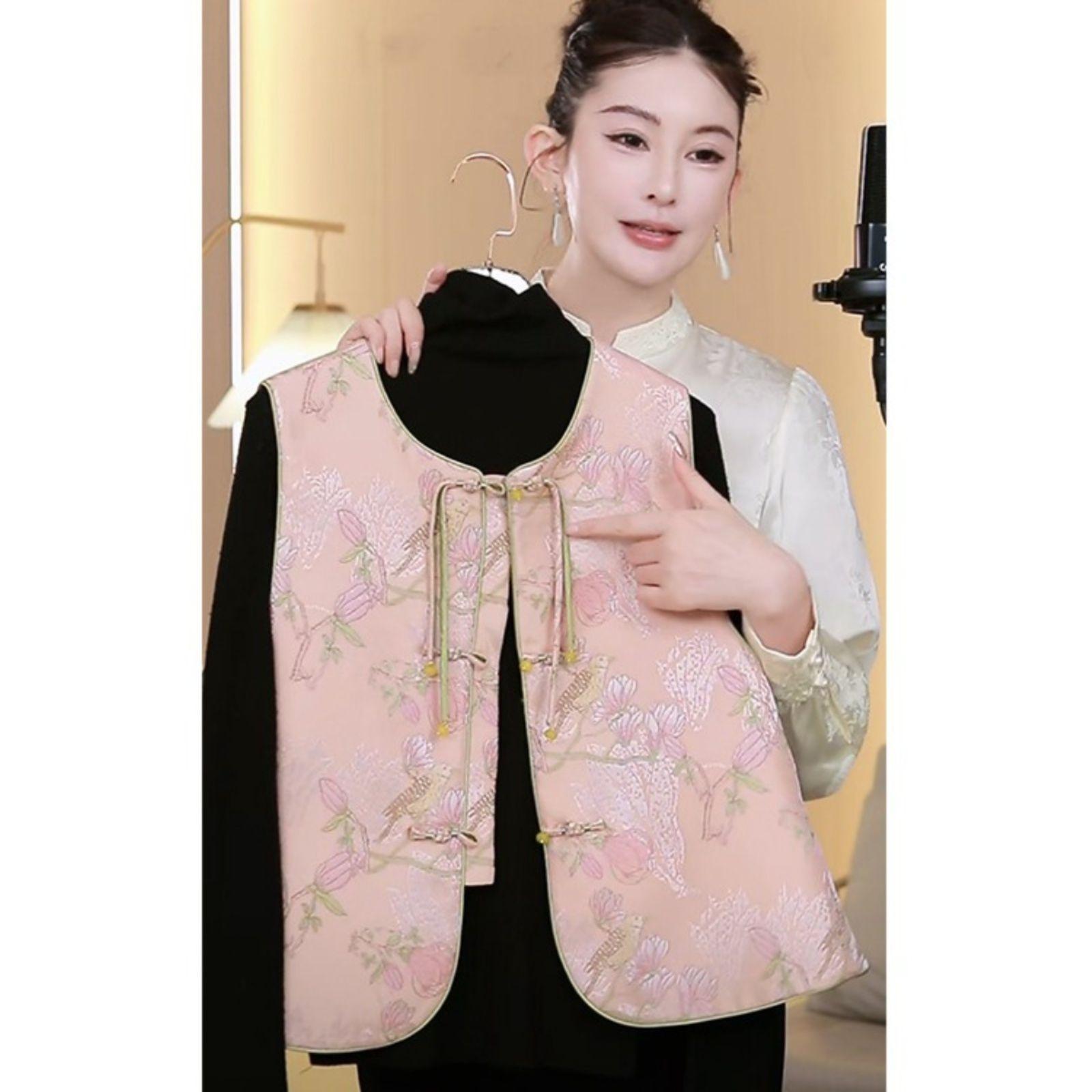 

Жилет с вышивкой 2025 новый большой размер розовый ретро жилет женский топ 3XL (recommended 138-75 kg)