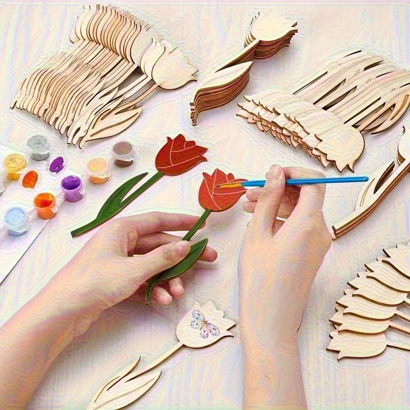 12pcs Wooden Rose Flower Shapes for DIY Crafts - Versatile Hanging Decorations forHalloween, Christmas