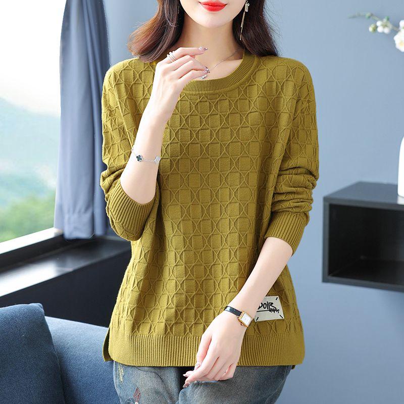 Spring and Autumn Women's Plus Size Knit Sweater Thin Loose Crew Neck Pullover Knitwear Short Slit Stretch Knit Top Jumper
