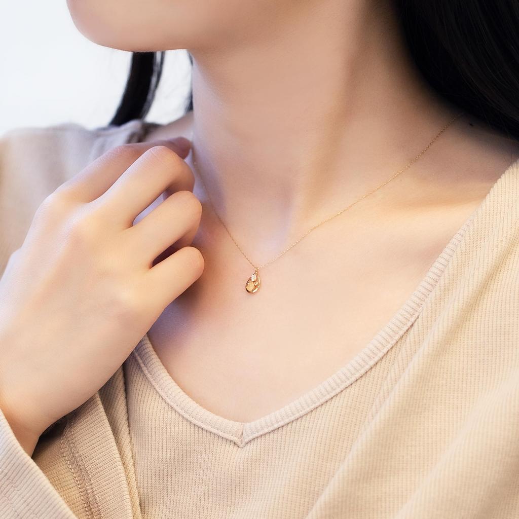Estelle October Birthstone Opal Drop Necklace in 10K Yellow Gold (Web Exclusive) 0452-7019-0019-0000