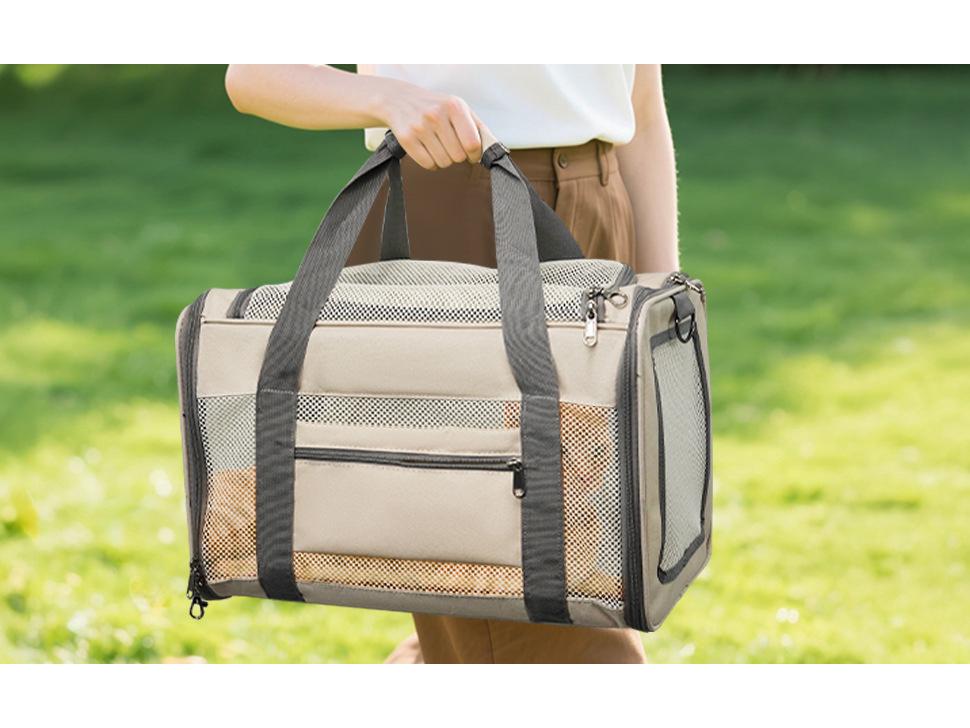 Expandable Multi-Window Cat Carrier Bag - Large Capacity, Breathable, and Portable for Travel