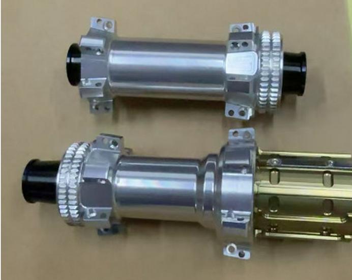 GS1002 Lightweight 24-Hole Centerlock Thru-Axle Road Bike Hub with 36T Disc Brake