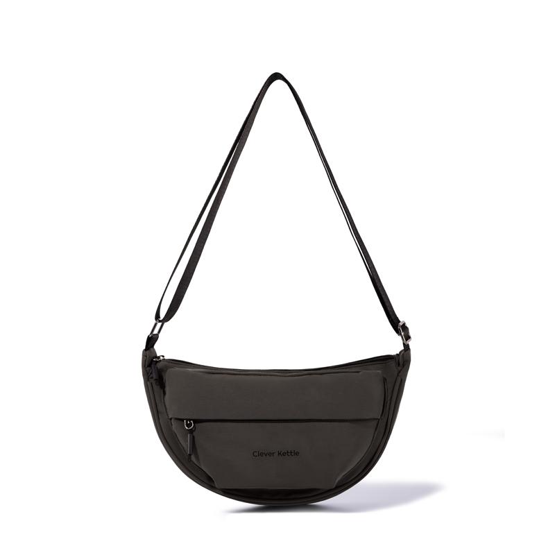 Water-repellent Multi-layer Women's Dumpling Bag Solid Color Shoulder Bag