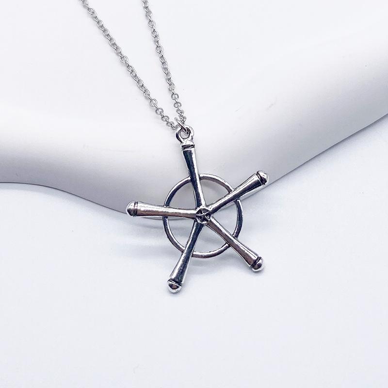 Bleach Quincy Uryu Ishida Ling Hu Que Pendant Necklace Anime Cosplay Jewelry Accessory