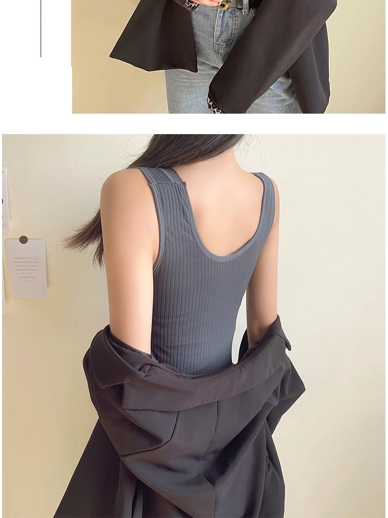 Dámská úzká elastická hřejivá vesta s vycpávkou na hrudi a sametovými ramínky, základní vrstva pro podzim/zimu.