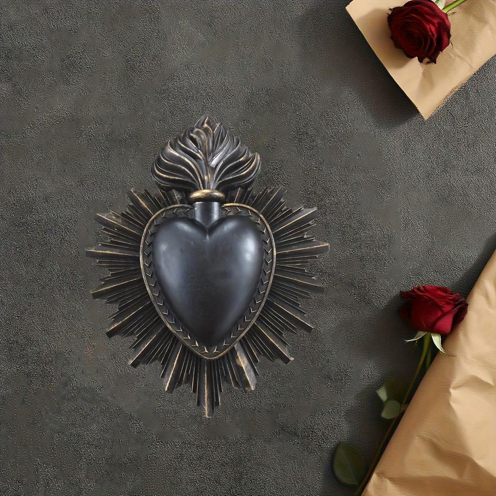 Gothic Sacred Heart Wall Hanging Religious Home Resin Statue Decorative Pendant, Suitable for Churches, Christmas, Weddings