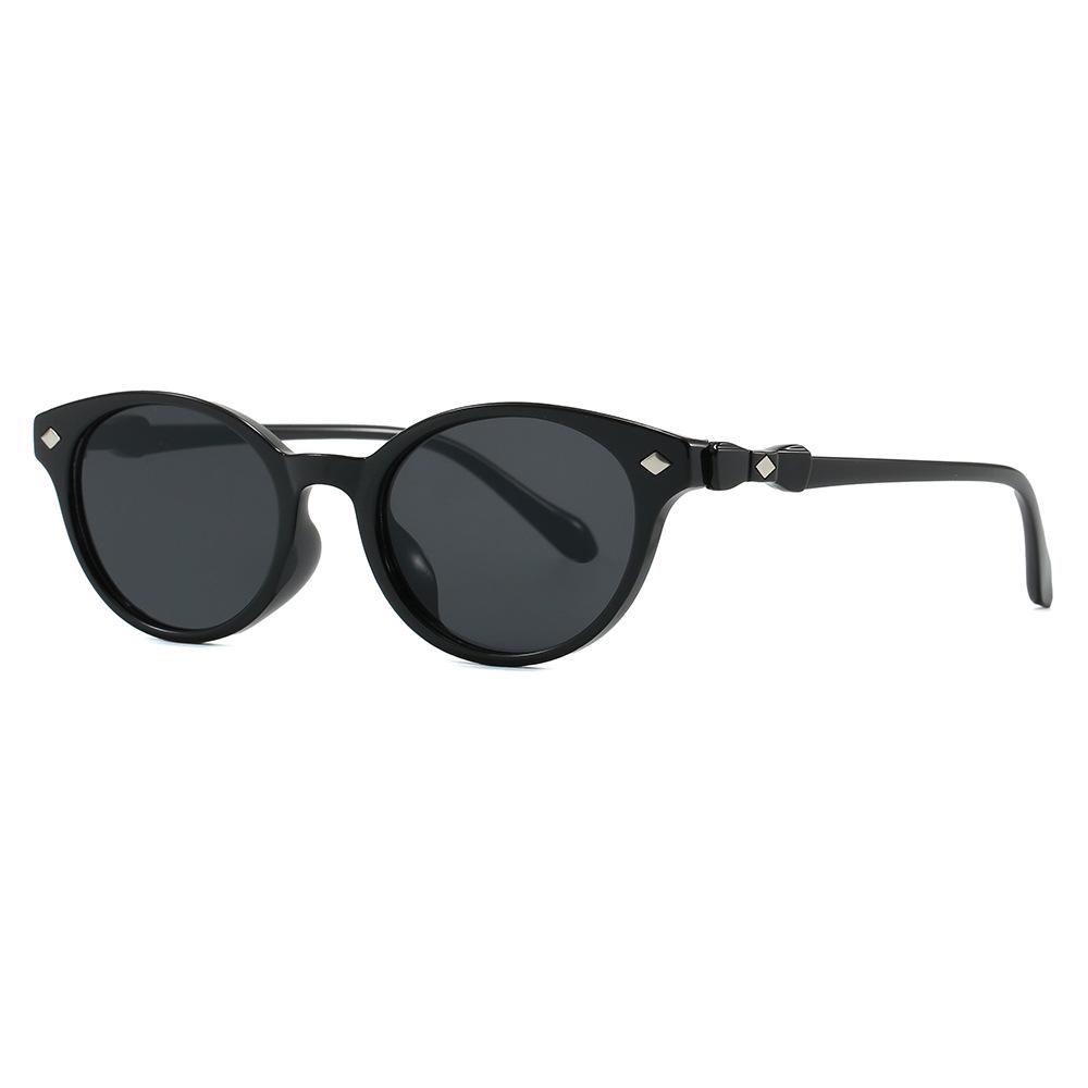 2026 Retro Rivet Round Sunglasses: European & American Style, Sun Protection, Small Frame, Japanese Fashion Trend