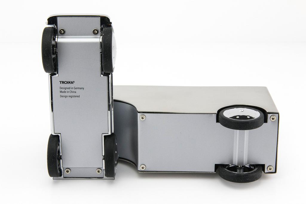 TROIKA Trailer-Style Paperweight Office Tracker
