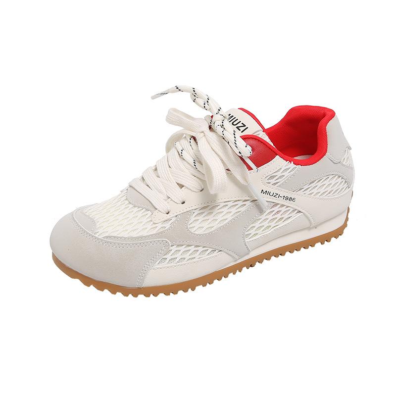 New products are on sale in summer, new retro soft-soled mesh breathable sports and leisure shoes