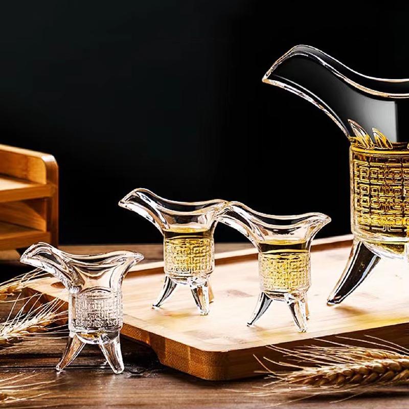 20ml Vodka Tequila Brandy Spirits Cups 4pcs Set Chinese Style Vintage Wine Glass Transparent Liquor Goblet Household Baijiu Cup