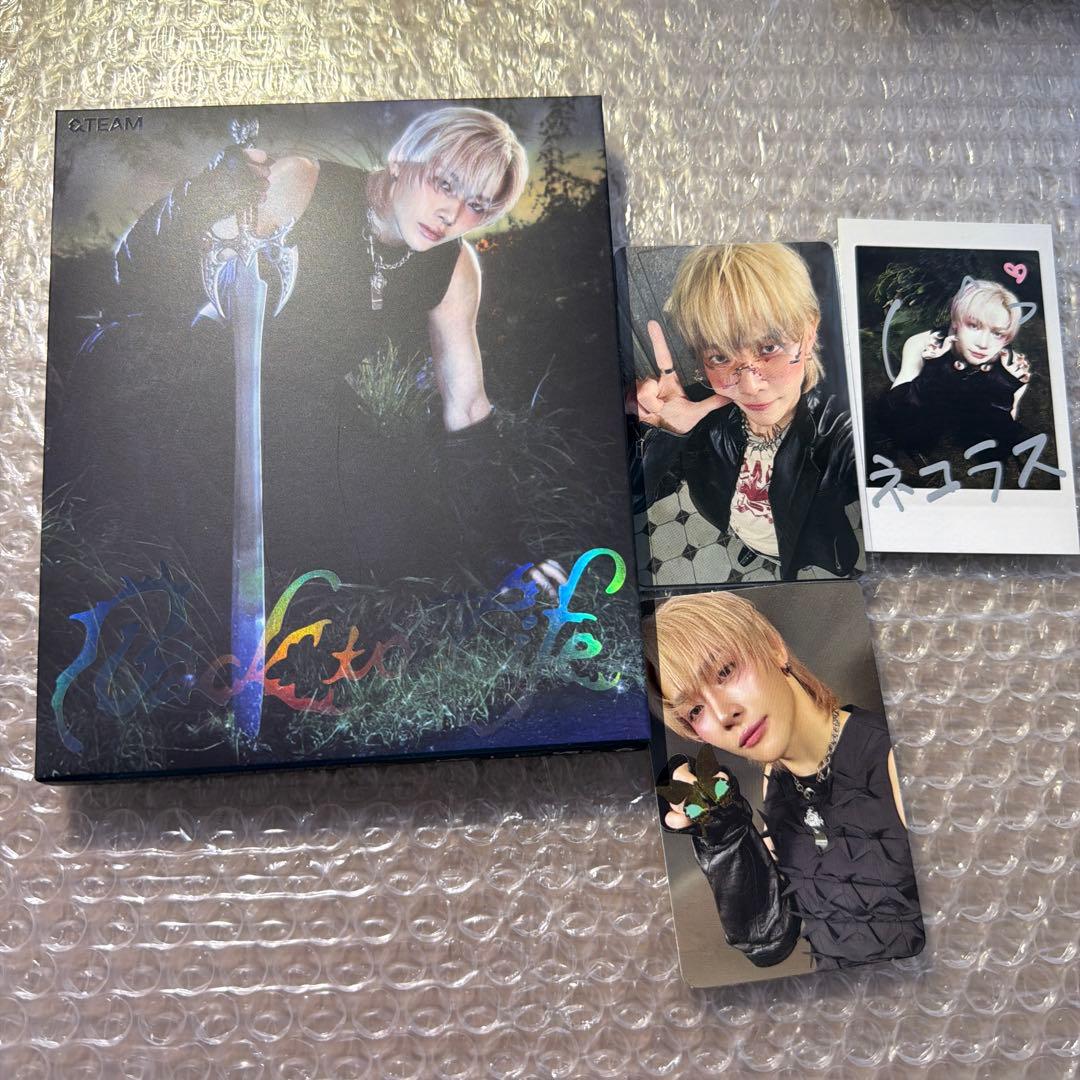 

[USED] &TEAM Back to Life Solo Jacket ROAR Nicholas